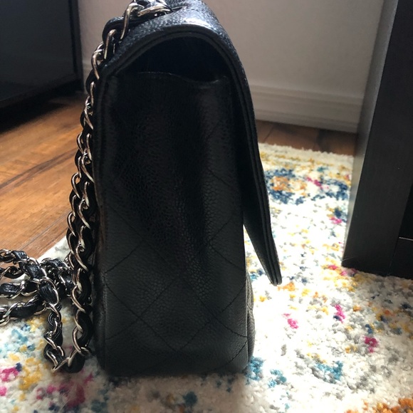 ❌SOLD❌Authentic CHANEL Single Flap Jumbo SHW - Picture 4 of 8